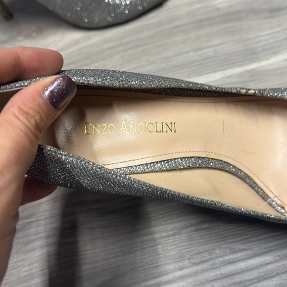 🏁 Enzo Angiolini Women's Silver Peep-Toe Heels size 8.5 - Picture 8 of 9